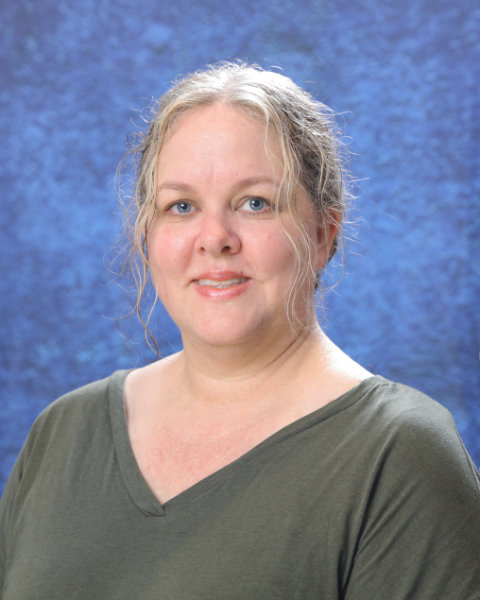 Lee-anne Rafferty : ES & MS Counselor, MS Chaplain